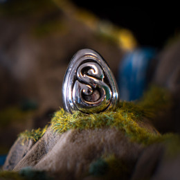 Pendant Necklace &ndash; Emerald Dofus