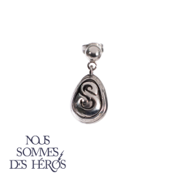 Earring &ndash; Emerald Dofus